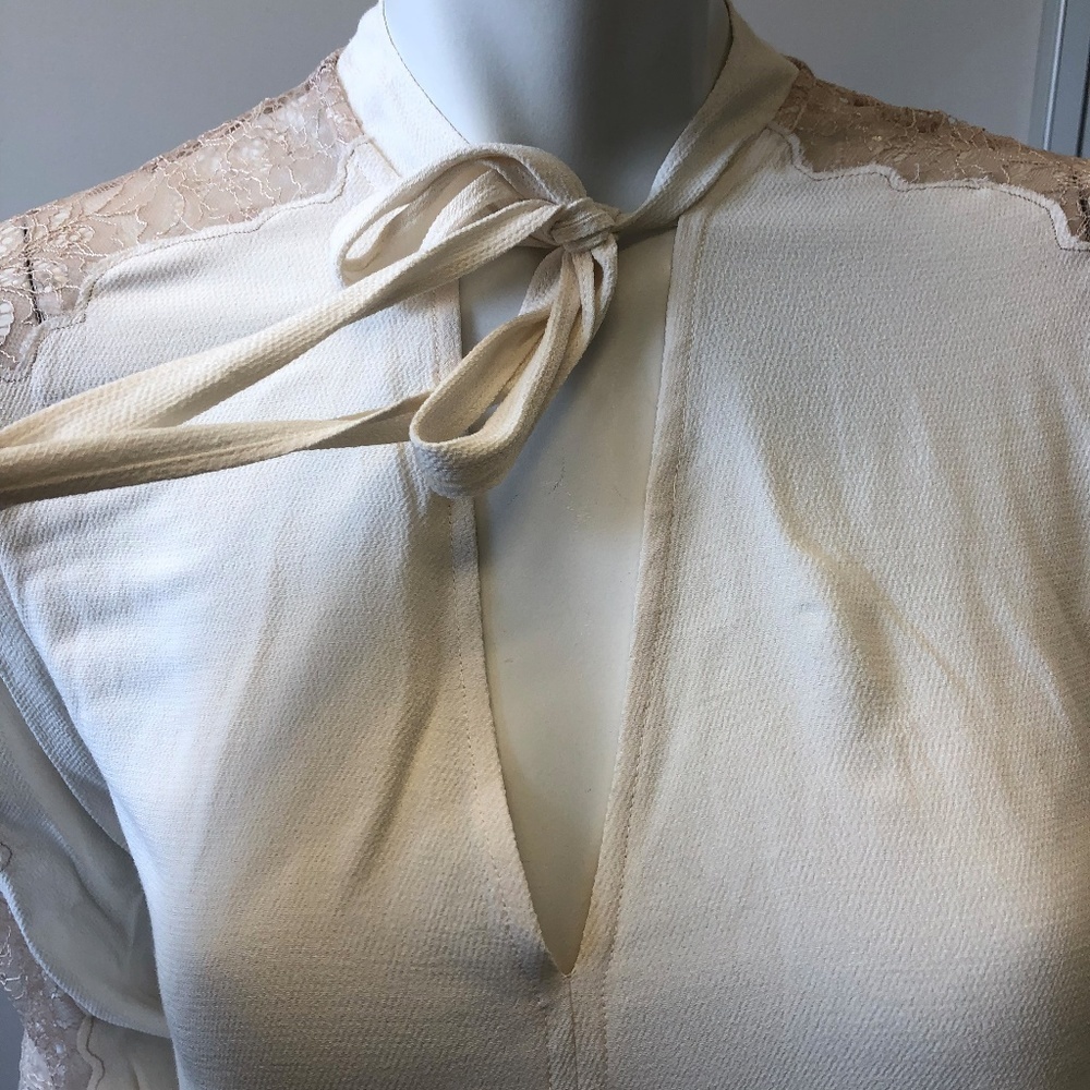 Free People Cream Lace Trim Bow Tie Neck Long Sleeve Blouse Size S NWT Coquette - Picture 6 of 7